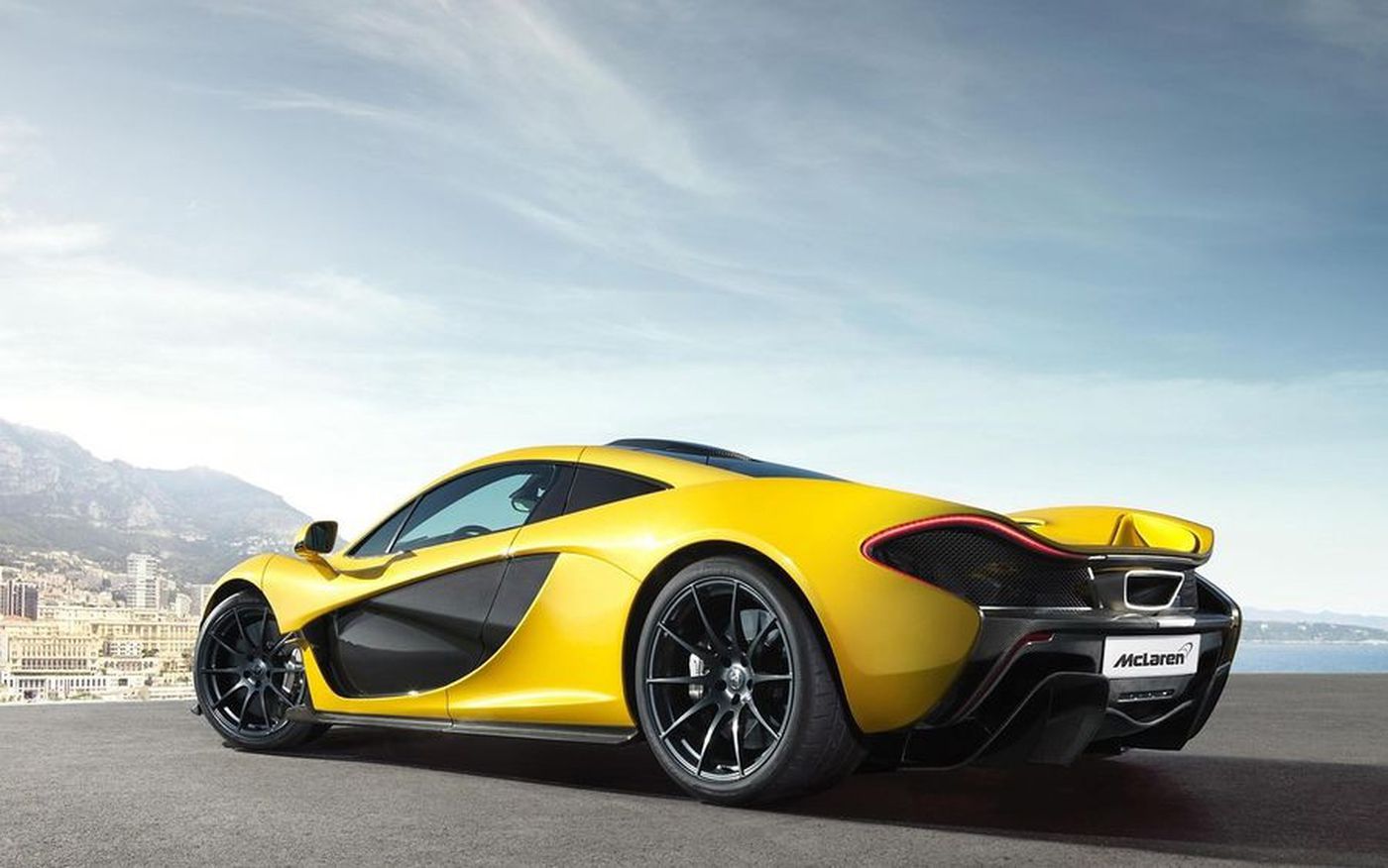 McLaren P1: 