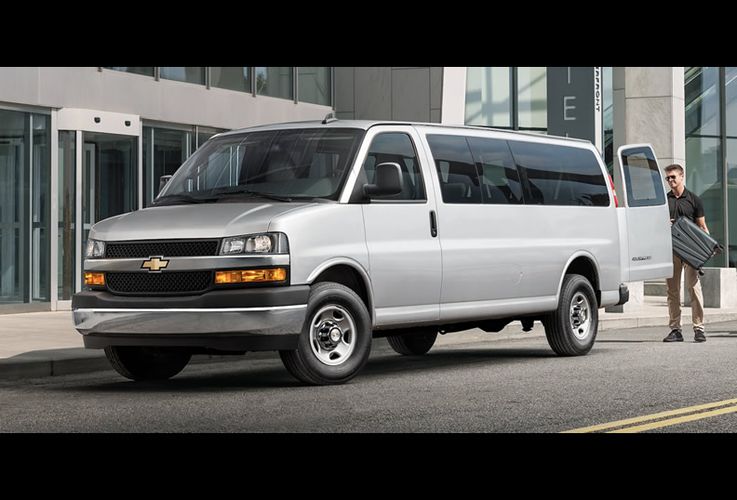 Chevrolet Express Passenger 2024 Самый надёжный вэн. Авто Премиум Груп
