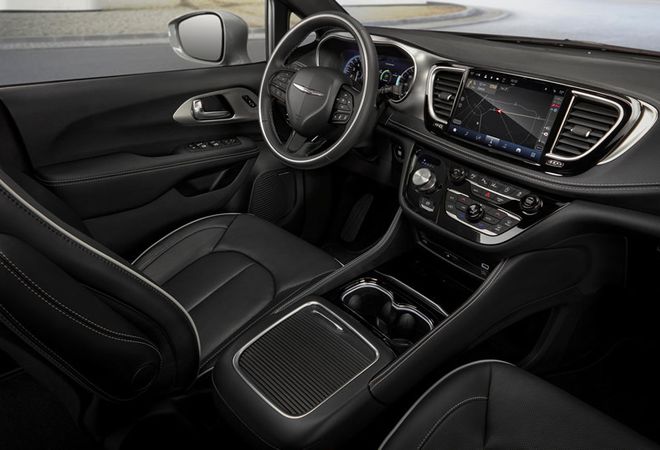 Chrysler Pacifica 2023 Технологии медиацентра Uconnect 5. Авто Премиум Груп