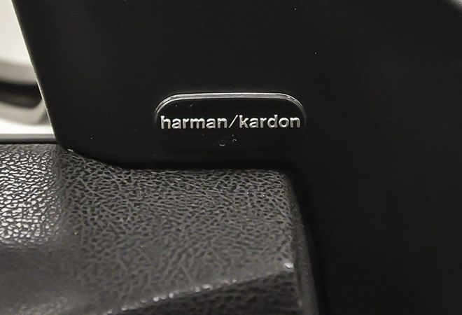 Dodge Charger 2021 Премиальная аудиосистема Harman Kardon®. Авто Премиум Груп