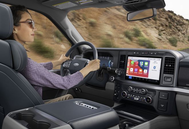Ford F-350 2024 Беспроводные интерфейсы Apple CarPlay и Android Auto. Авто Премиум Груп