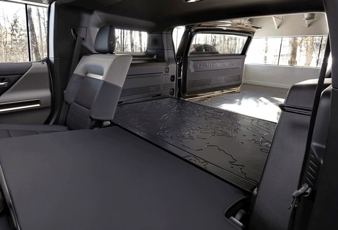 GMC Hummer EV SUV 2024 Багажник внедорожника. Авто Премиум Груп
