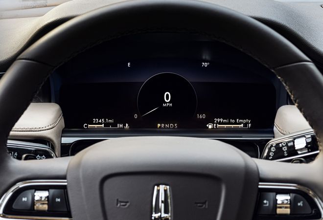Lincoln Nautilus 2023 12,3-дюймовый мультиинформационный экран. Авто Премиум Груп