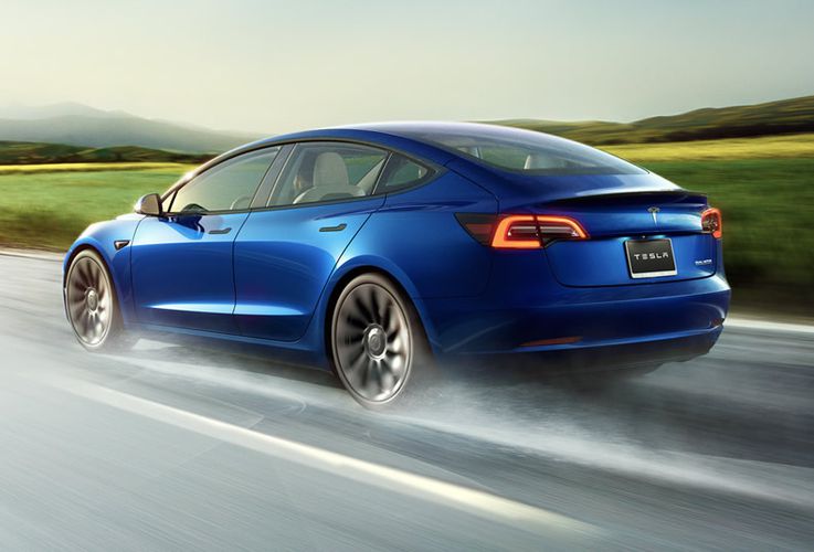 Tesla Model 3 2023 ДВУХМОТОРНЫЙ ПОЛНЫЙ ПРИВОД. Авто Премиум Груп