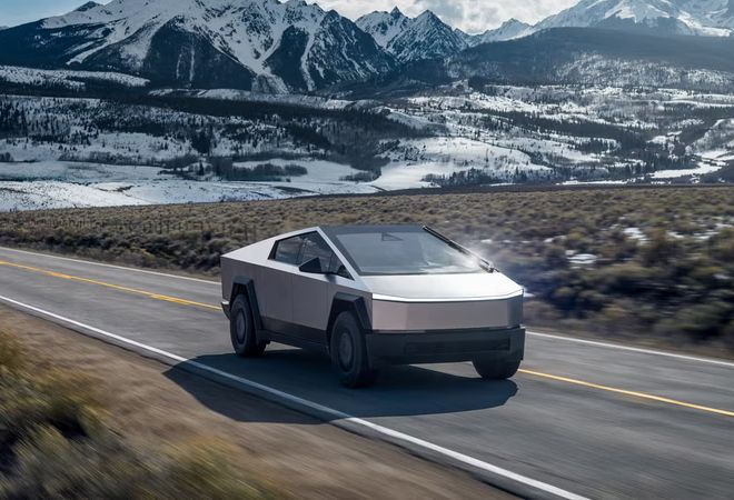 Обновлённый Tesla Cybertruck стал дешевле