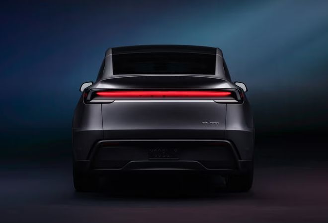 Tesla выпустит более доступный электромобиль