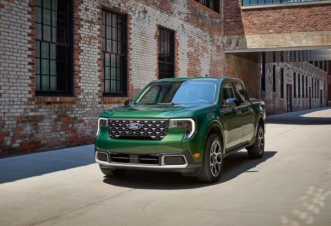 Ford может перенести производство Maverick в США