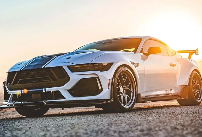 Тёмная лошадка Mustang на стероидах