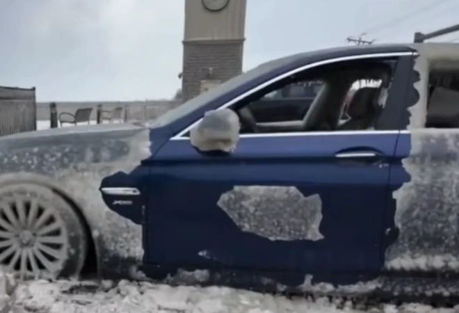 Что делать, если в машине примерзла дверь: советы экспертов