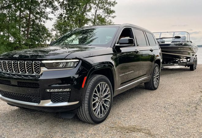 Jeep намекает на возвращение V8 в Grand Cherokee: следите за новостями