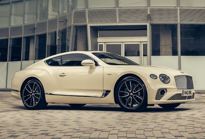 Изящный Continental GT Azure