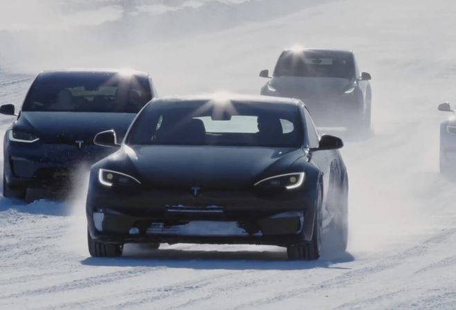 Зимний рекорд Tesla