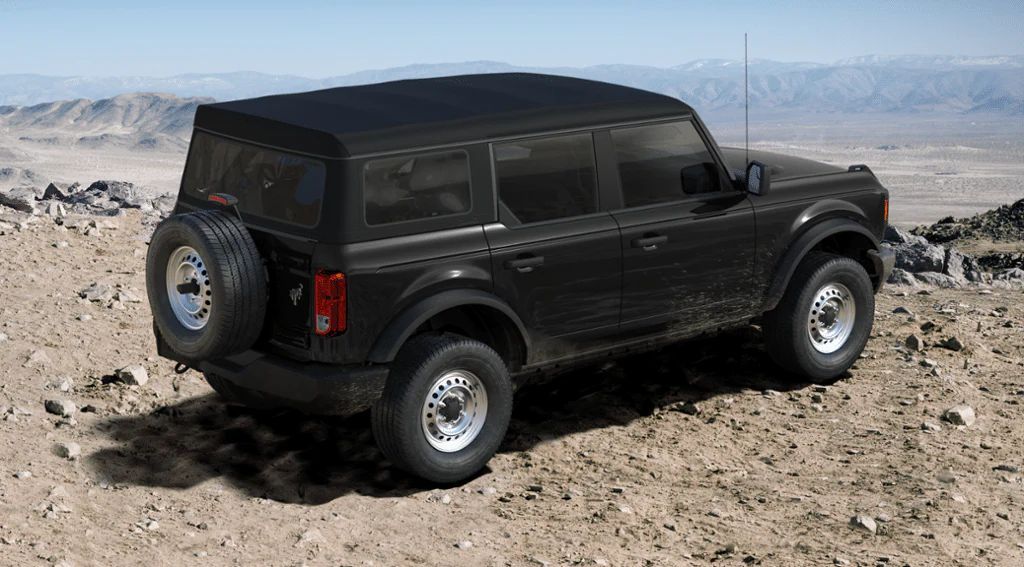 Ford Bronco Base 2022