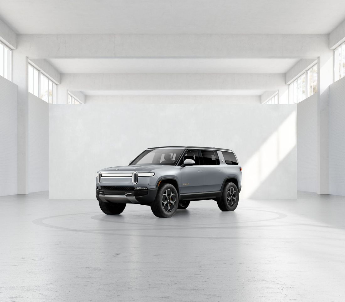 Rivian R1S Explore 2022