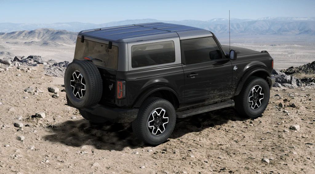 Ford Bronco Outer Banks™ (двухдверная кабина) 2023