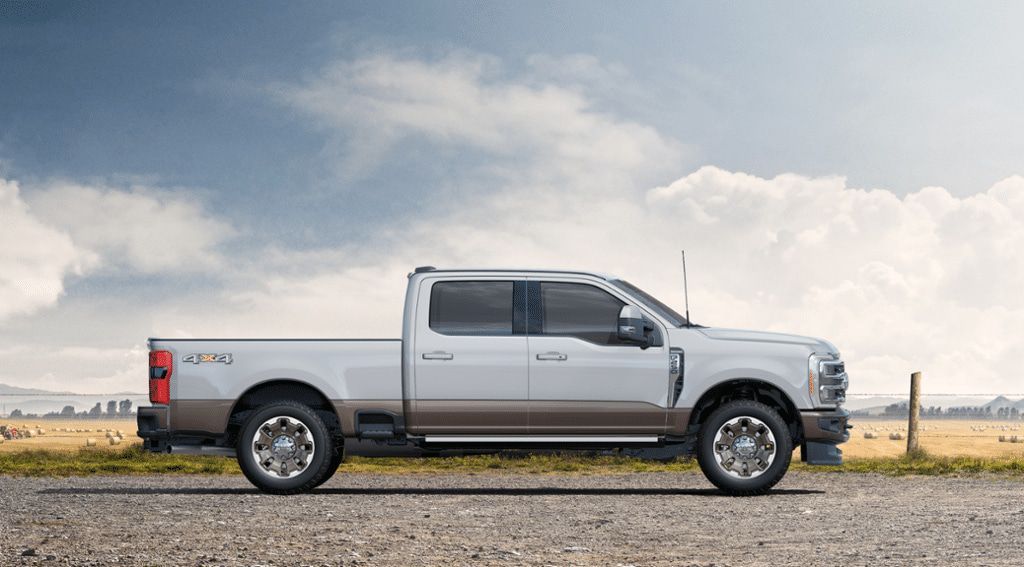Ford F-250 King Ranch 2023 6.7 V8 High Output Power Stroke® Turbo Diesel Дизель 10-ст АКПП Полный Двойная кабина/Стандартный кузов 