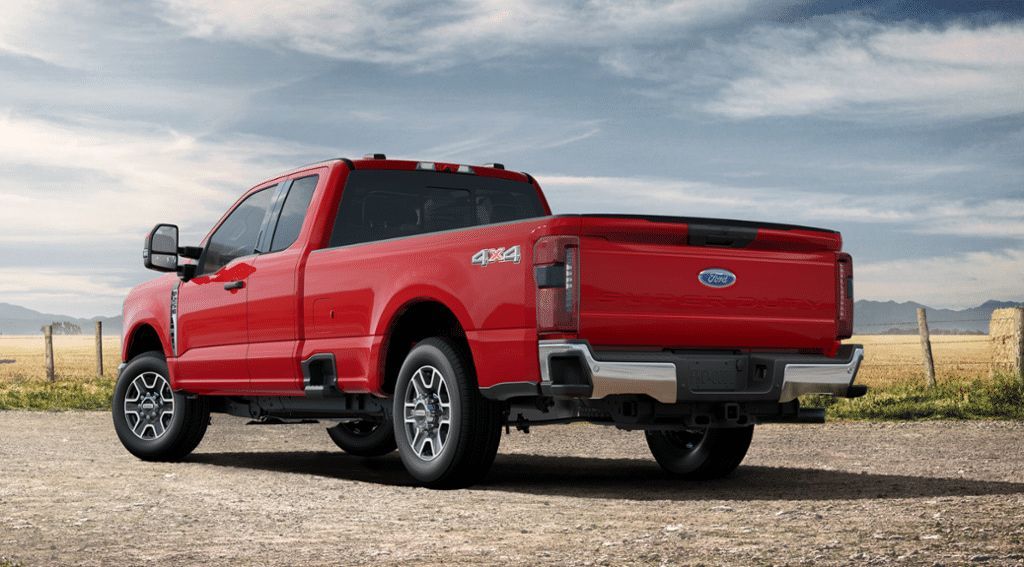 Ford F-250 Lariat 2023 6.7 V8 High Output Power Stroke® Turbo Diesel Дизель 10-ст АКПП Полный Полуторная кабина/Длинный кузов 