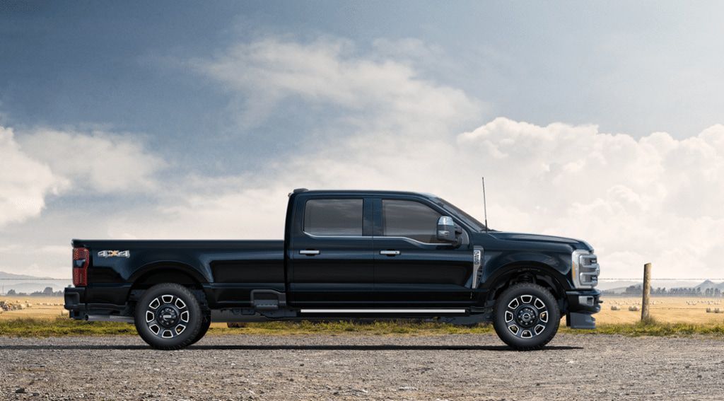 Ford F-250 Platinum 2023 6.7 V8 OHV Power Stroke® Turbo Diesel Дизель 10-ст АКПП Полный Двойная кабина/Длинный кузов 