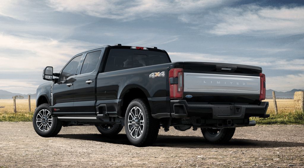 Ford F-350 Limited 2023 6.7 V8 High Output Power Stroke® Turbo Diesel Дизель 10-ст АКПП Полный Двойная кабина/Длинный кузов 