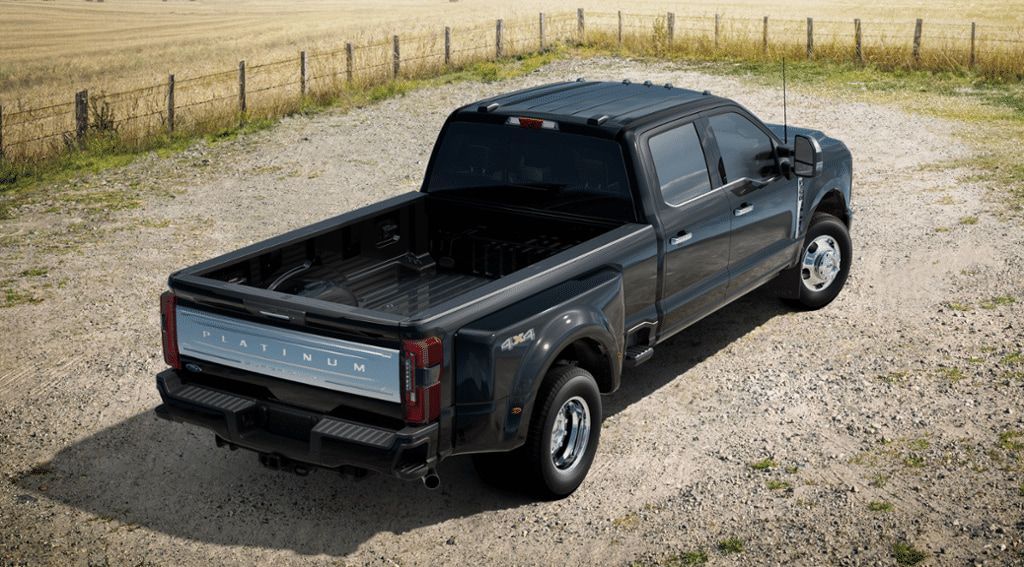Ford F-350 Platinum 2023 7.3 V8 2V DEVCT PFI Бензин 10-ст АКПП Полный Двойная кабина/Длинный кузов (DRW)