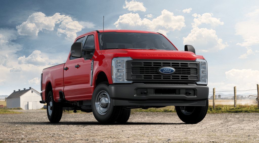 Ford F-350 XL 2023 7.3 V8 2V DEVCT PFI Бензин 10-ст АКПП Задний Двойная кабина/Длинный кузов 