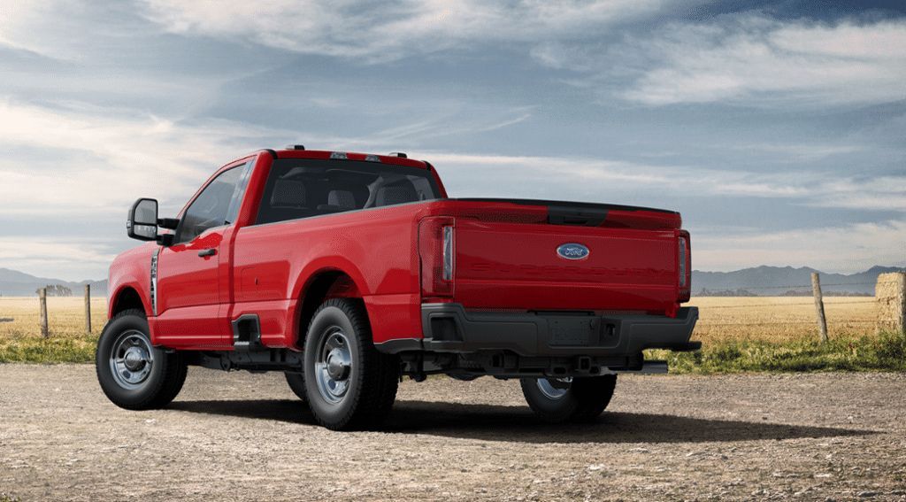 Ford F-350 XL 2023 6.8 V8  Бензин 10-ст АКПП Полный Одинарная кабина/Длинный кузов 