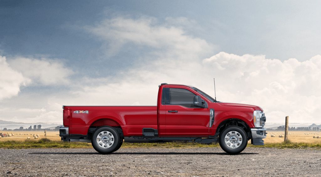 Ford F-350 XLT 2023 6.7 V8 High Output Power Stroke® Turbo Diesel Дизель 10-ст АКПП Задний Одинарная кабина/Длинный кузов 