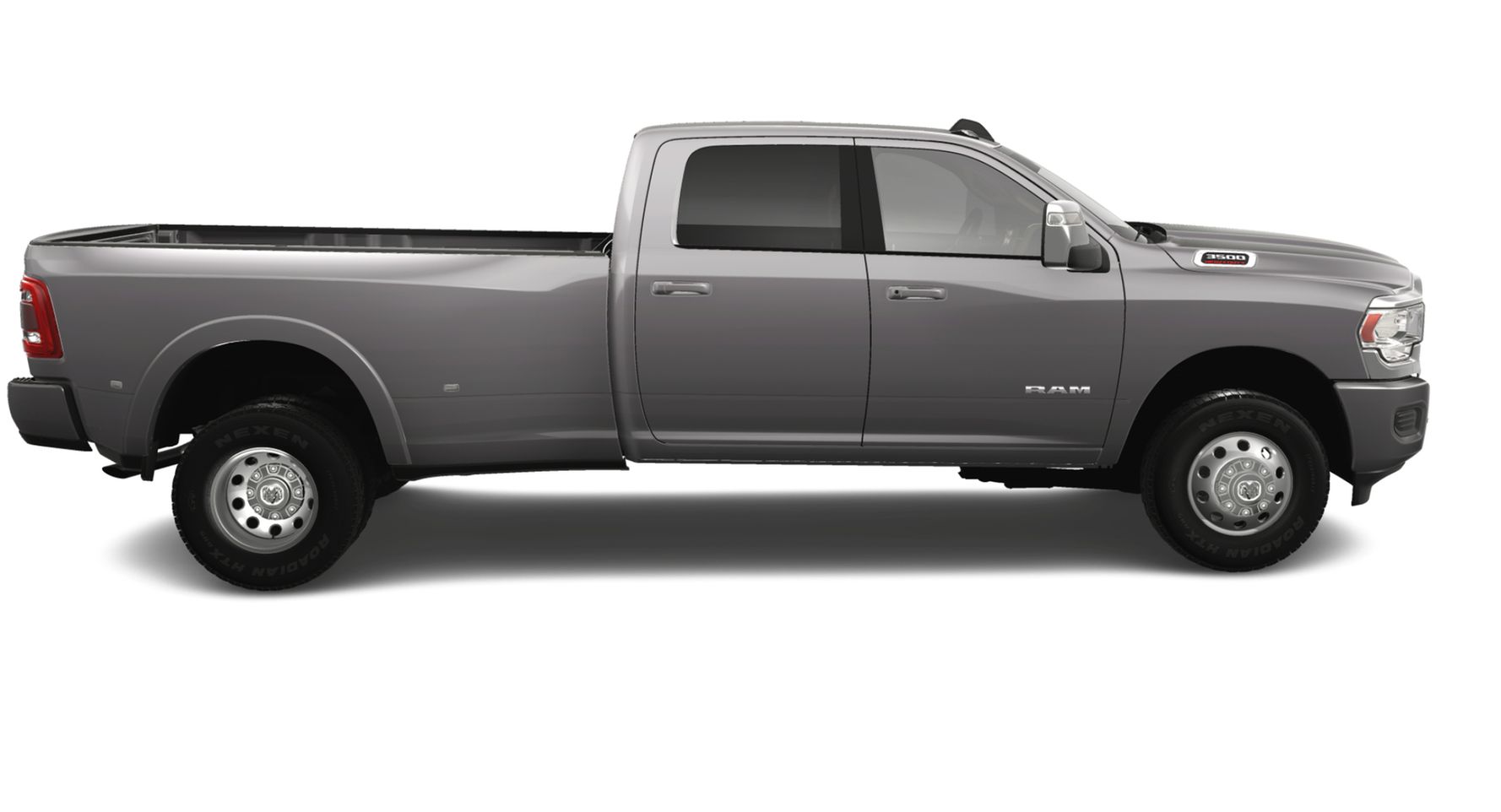 Купить новый RAM 3500 HD Laramie 2023, двигатель: 6.7 L6 CUMMINS TURBO  Дизель, коробка: Автоматическая, 6 ст. 68RFE, привод: Задний, Двойная  кабина/Длинный кузов в наличии и на заказ в Москве.