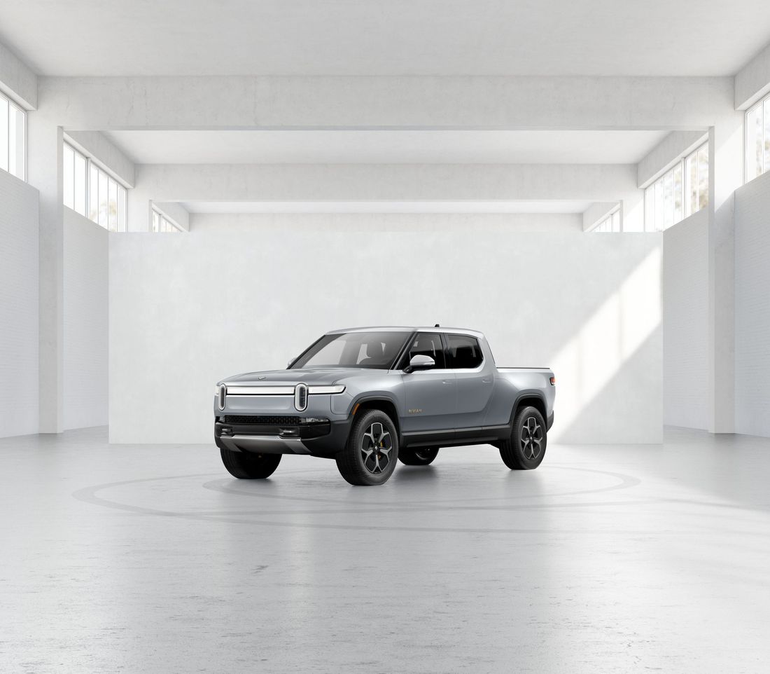 Rivian R1T Adventure 2023