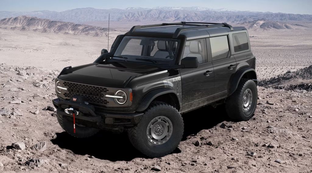 Ford Bronco Everglades 2024 2.3 L4 Ti-VCT EcoBoost® Бензин 10 ст АКПП Полный  