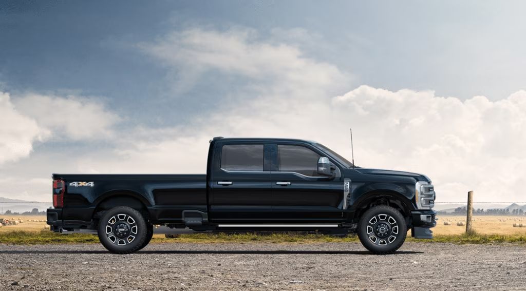 Ford F-250 Platinum 2024 6.7 V8 OHV Power Stroke® Turbo Diesel Дизель 10-ст АКПП Полный Двойная кабина/Длинный кузов 