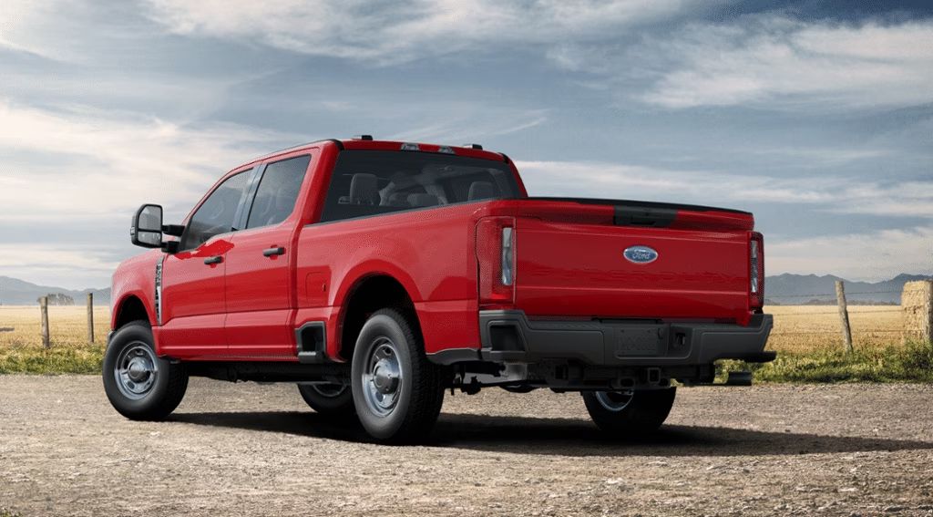 Ford F-250 XL 2024