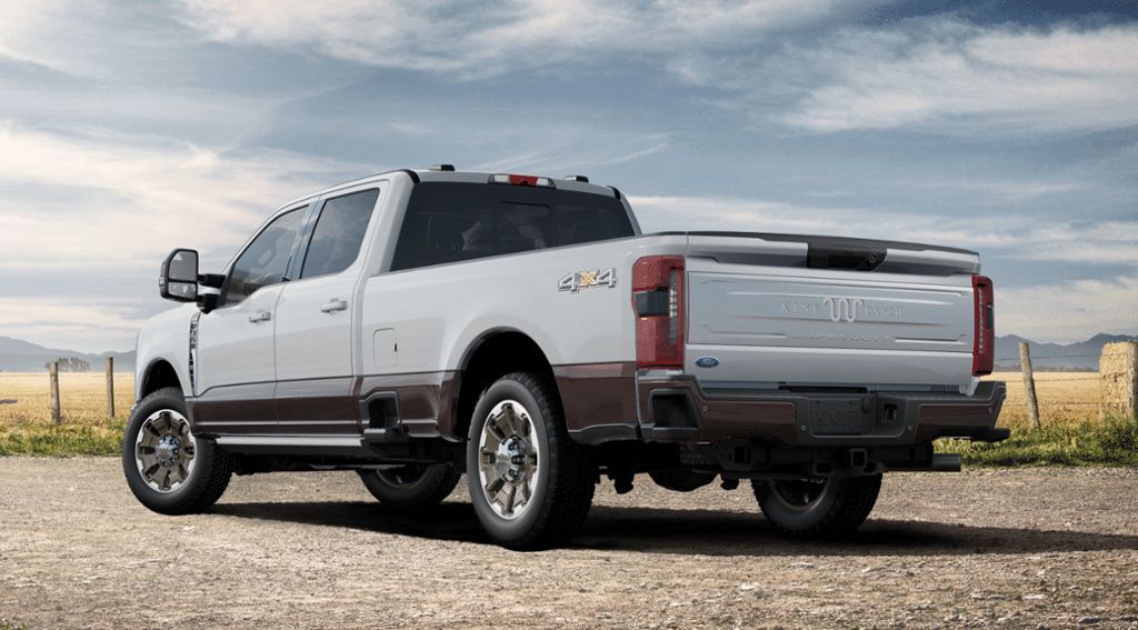 Ford F-350 King Ranch 2024 7.3 V8 2V DEVCT PFI Бензин 10-ст АКПП Полный Двойная кабина/Длинный кузов 