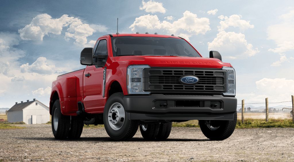 Ford F-350 XL 2024 6.7 V8 OHV Power Stroke® Turbo Diesel Дизель 10-ст АКПП Полный Одинарная кабина/Длинный кузов (DRW)