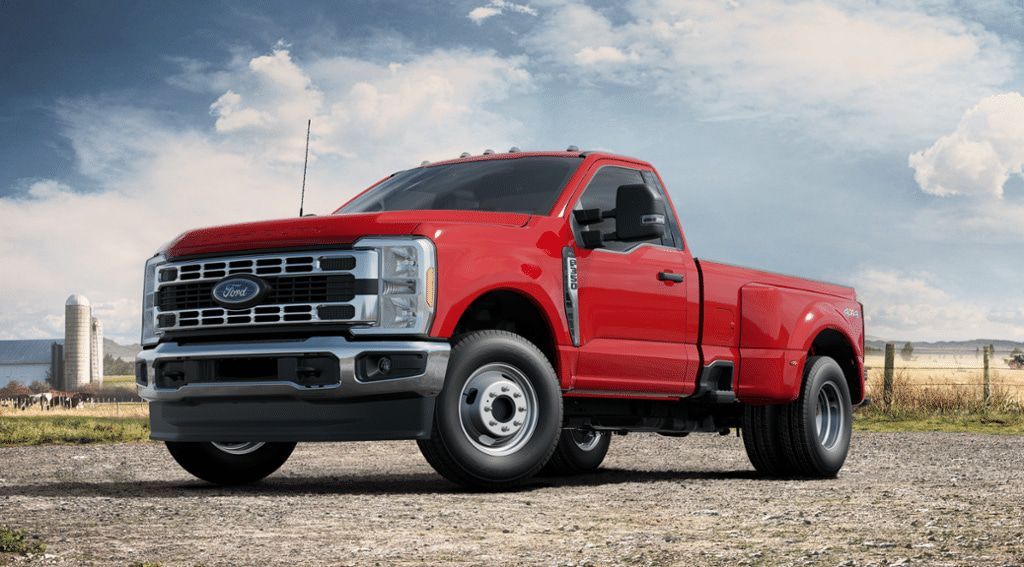 Ford F-350 XLT 2024 6.7 V8 OHV Power Stroke® Turbo Diesel Дизель 10-ст АКПП Полный Одинарная кабина/Длинный кузов (DRW)