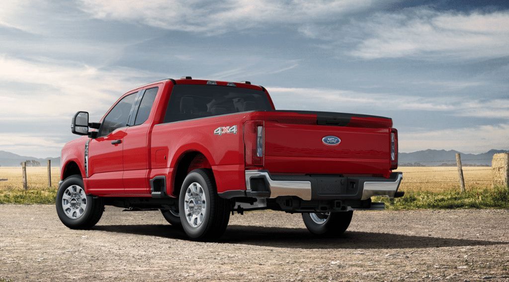 Ford F-350 XLT 2024 6.7 V8 OHV Power Stroke® Turbo Diesel Дизель 10-ст АКПП Полный Полуторная кабина/Стандартный кузов 