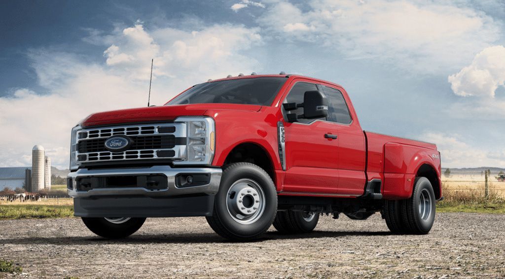 Ford F-350 XLT 2024 6.7 V8 OHV Power Stroke® Turbo Diesel Дизель 10-ст АКПП Полный Полуторная кабина/Длинный кузов (DRW)