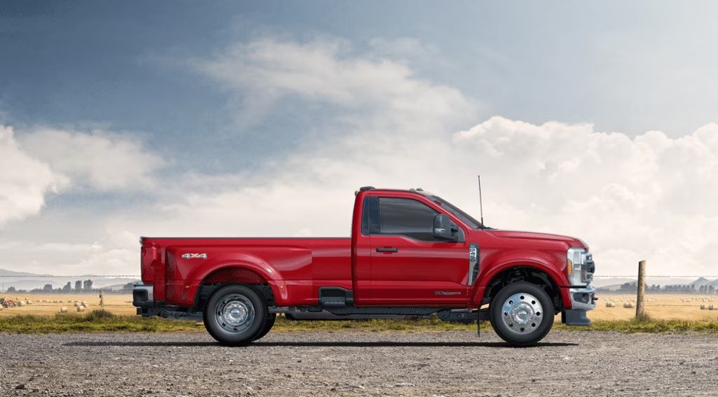 Ford F-450 XLT 2024 6.7 V8 High Output Power Stroke® Turbo Diesel Дизель 10-ст АКПП Полный Одинарная кабина/Длинный кузов (DRW)