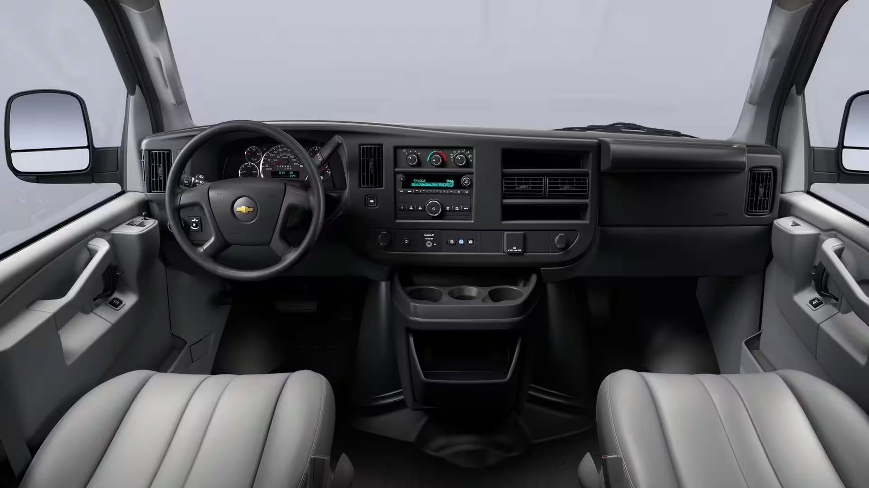 Chevrolet Express Cargo 2500 Regular Wheelbase 2025 4.3 V6 VVT Бензин 8 ст. АКПП Задний  