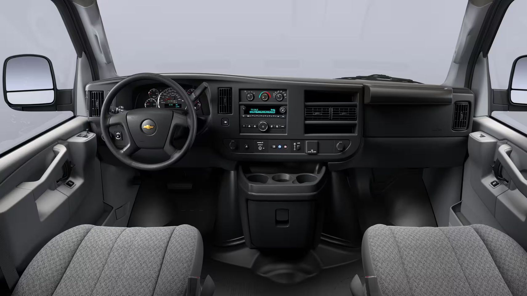 Chevrolet Express Passenger LS 3500 Extended Wheelbase 2025 6.6 V8  Бензин Автоматическая, износостойкая, 8 ст. Полный  
