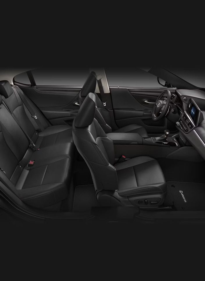 Lexus ES 250 2025