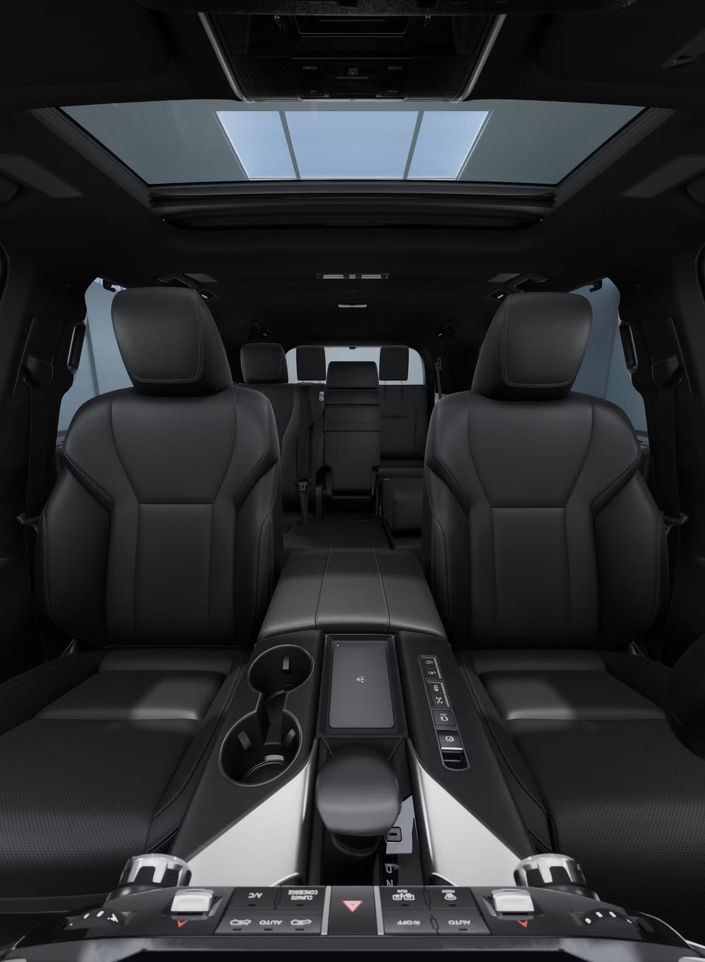 Lexus LX 600 Luxury 2025 3.4 V6 Twin-Turbo VVT-i Бензин 10 ст АКПП Полный  