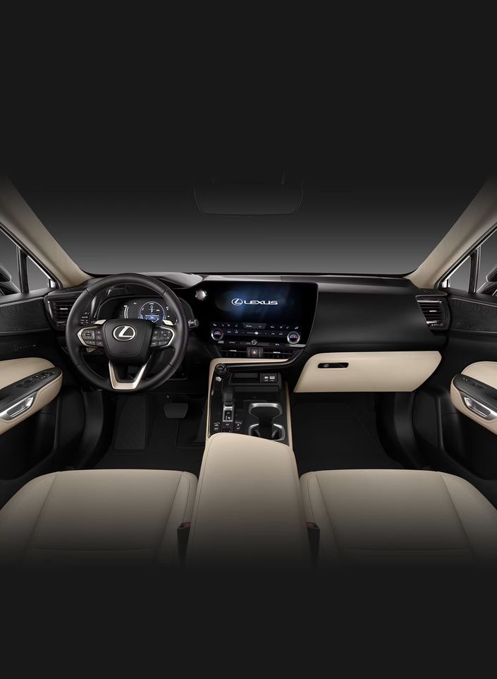 Lexus NX 450h+ 2025