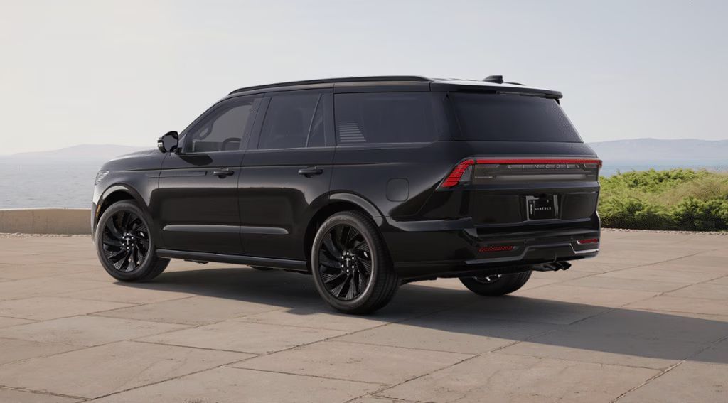 Lincoln Navigator Jet Appearance 2025