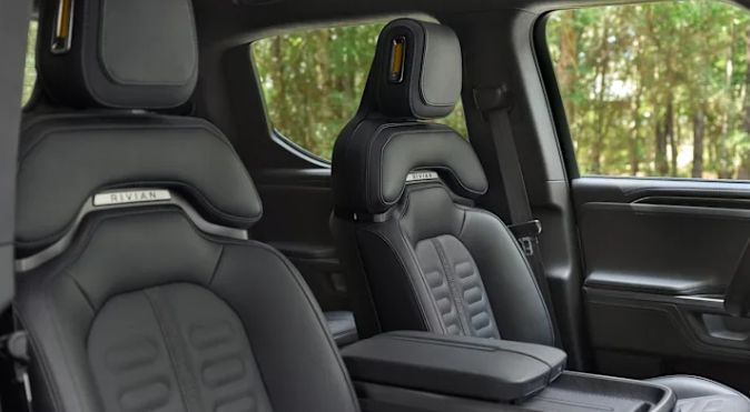 Rivian R1S Dual 2025 Два электромотора Rivian Rivian Large АКПП Ред. Полный  