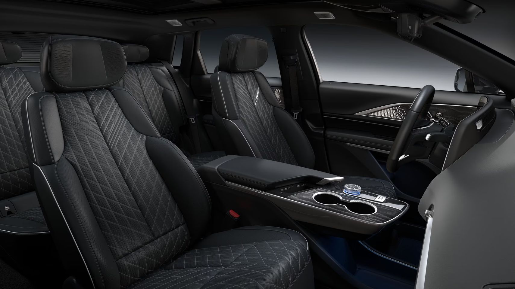 Cadillac Lyriq-V Premium 2026 Два электромотора АКПП Ред. Полный  