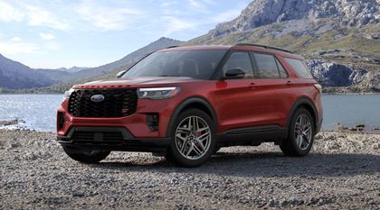 Ford Explorer ST 2025