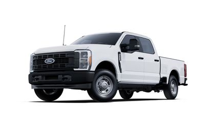 Ford F-250 XL 2025