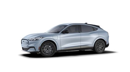Ford Mustang Mach-E Premium 2025