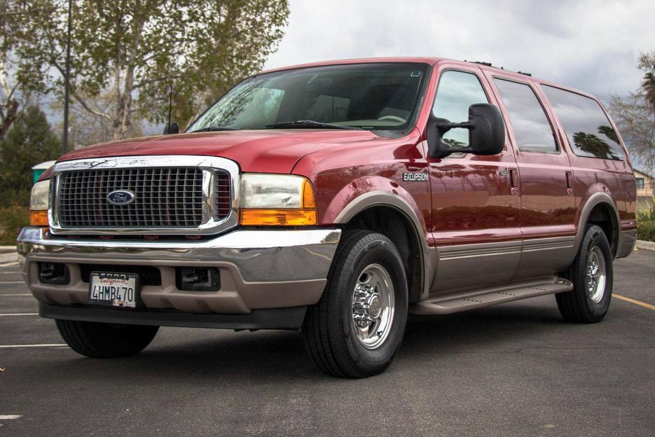 Ford Excursion 2002